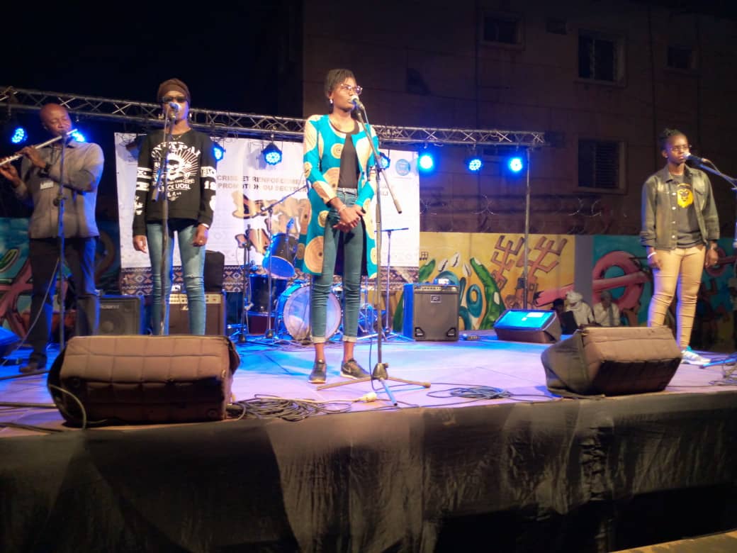 Le groupe féminin Maralinké, un groupe de Slam particulier